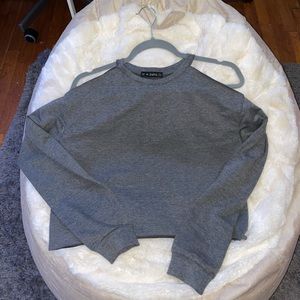 Cropped grey sweater